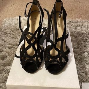 Black “suede” cages sandal